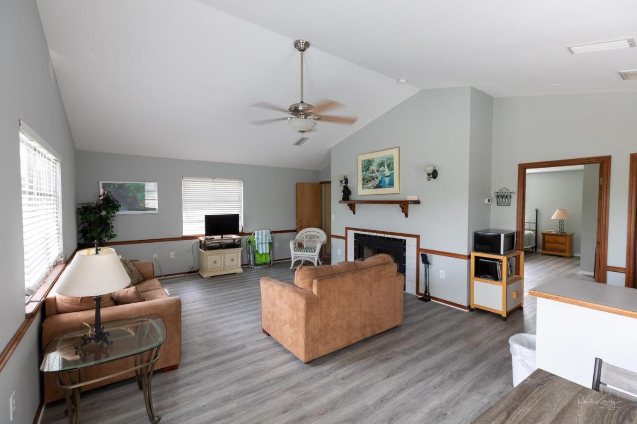 Village House By Beachside Management Siesta Key Εξωτερικό φωτογραφία